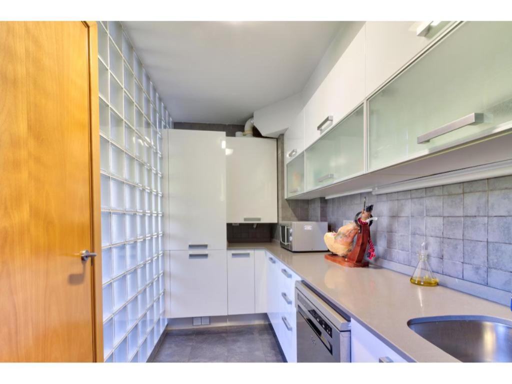 Sunny House Villa ซาน เปเร เด ริเบส ภายนอก รูปภาพ